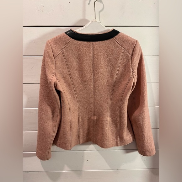 ❣️🩷 IRIS SETLAKWE Wool & Leather Blazer – Size 6 - Picture 6 of 11